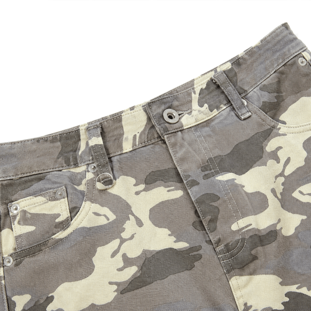 Camo 3/4 Jorts