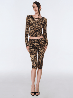 Wild Leopard Capri Leggings