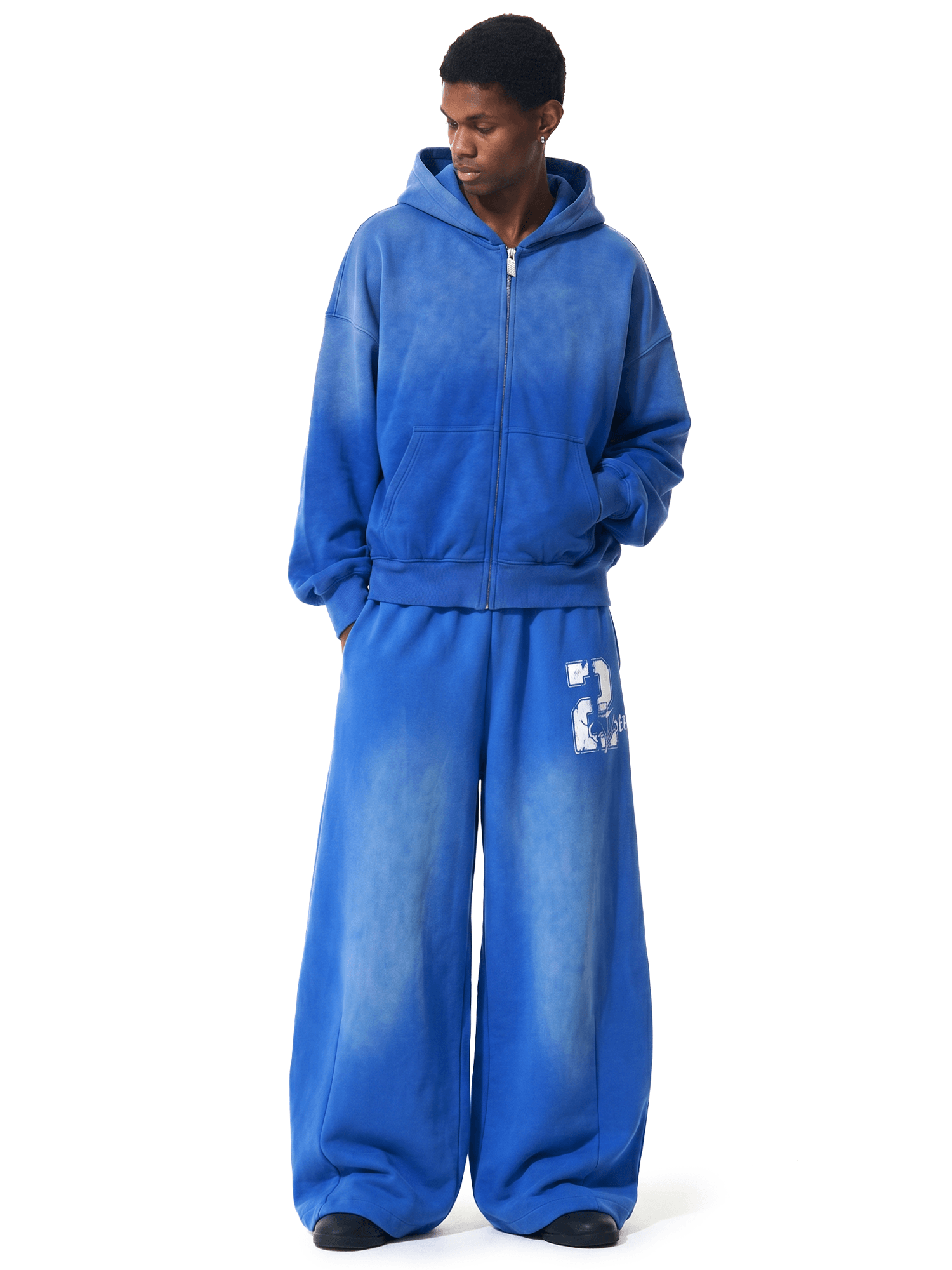Product perspective 11 of Wash Graphic Baggy Sweatpants in Dark Red - FDR